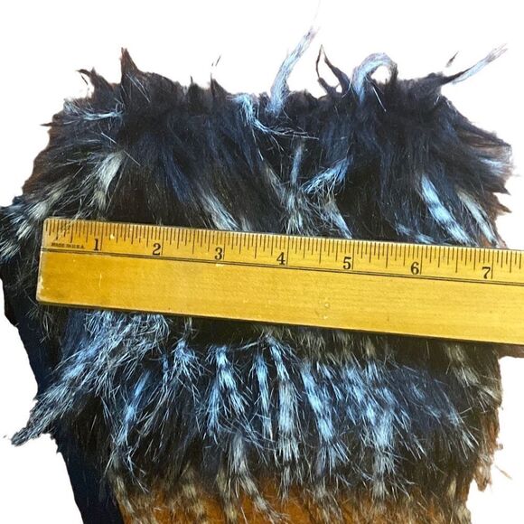 Faux Fur fox black with white spots wrist ankle cuffs - Picture 3 of 5